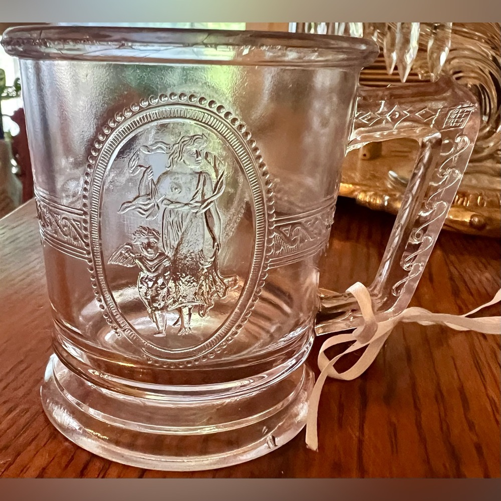 EAPG antique Cupid And Venus Childs Mug